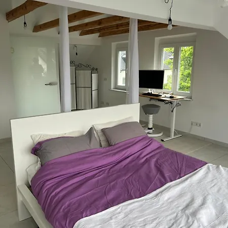 Im Haus Nahe Ubahn Apartment