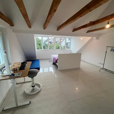 Apartment Im Haus Nahe Ubahn